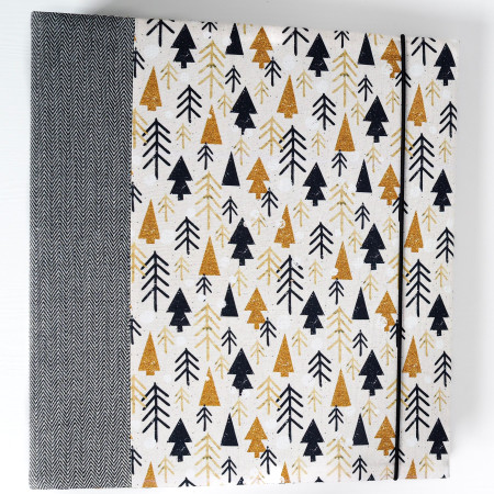 Fotoalbum Stromy – les | bavlna | pro pány, teen i rodinu | výšivka