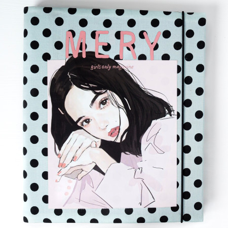 Dívčí samolepicí fotoalbum