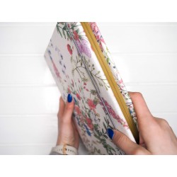 samolepicí album BAKY